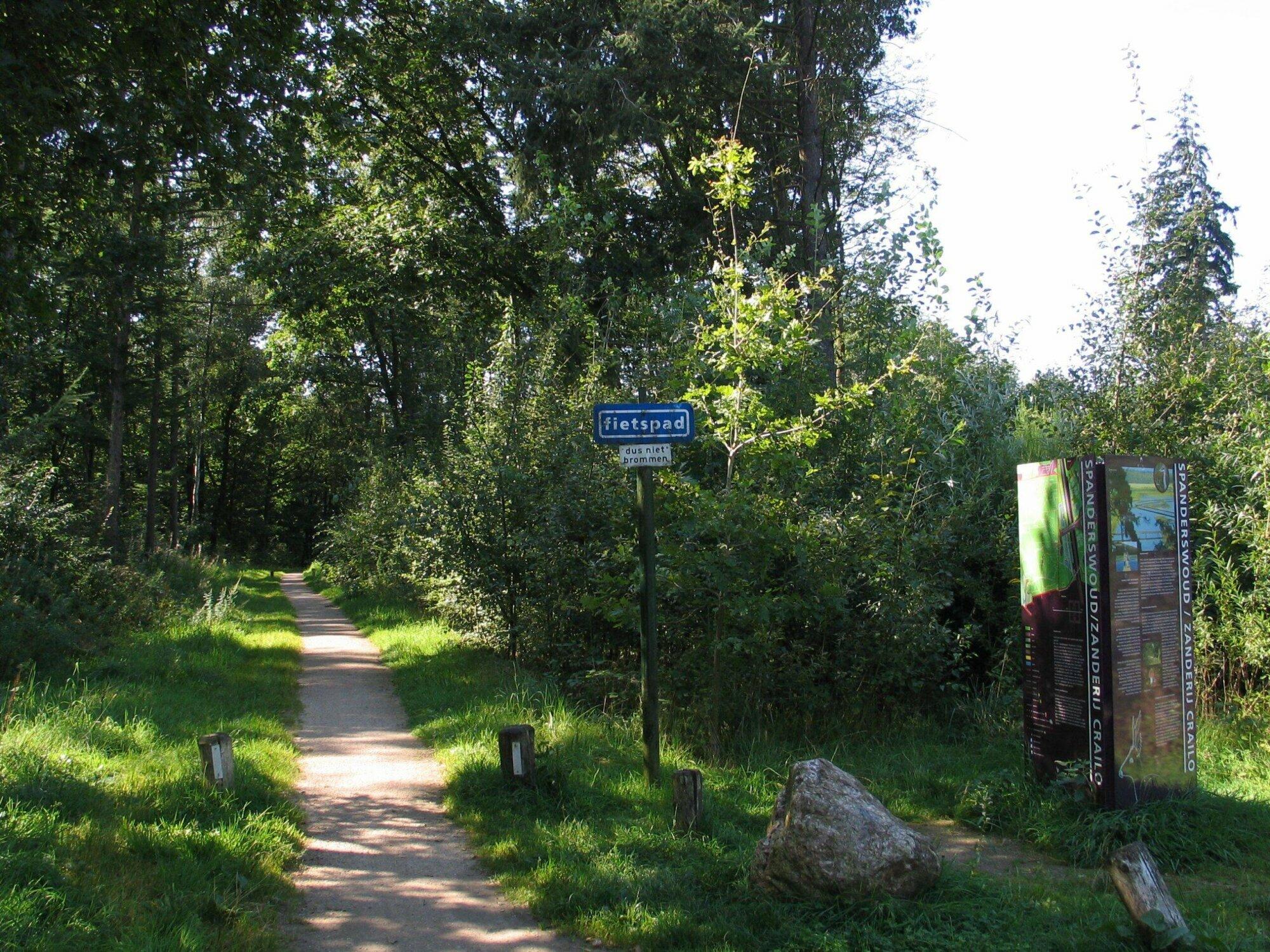 Eerste loofbomen geplant dankzij giften donateurs